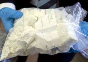 Китайские полицейские обнаружили кокаин 