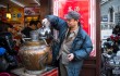 Как жители Китая относятся к труду