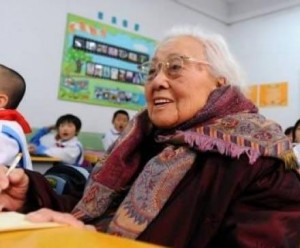 Китайской деревней управляет пожилая женщина