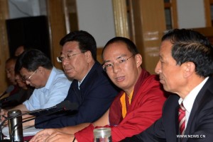 XI панчен-лама Чоэки Гялцан посетил Лхасу