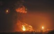 На химическом заводе в Китае произошел взрыв, с огнем продолжают бороться более 800 пожарных