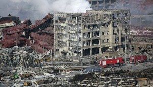 Пострадавшим от взрывов в Тяньцзине начали выплачивать материальную компенсацию