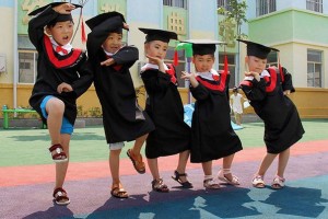 Пустые офисы в Китае станут детскими садами и школами