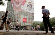 В Китае арестовано пятеро людей по подозрению в распространении видео для взрослых, снятого в бутике Uniqlo