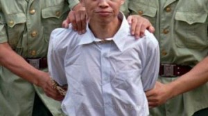 В Китае к пожизненному заключению приговорен учитель