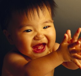 В Китае появился на свет ребенок через 4 года после смерти родителей