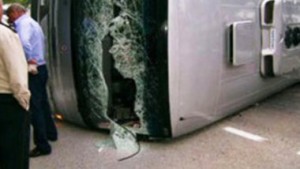 В Китае в результате ДТП двух грузовиков и автобуса погибло 8 человек