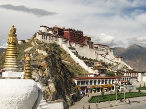 V-kontse-goda-v-gorode-Lhasa-budet-otoplenie-300x225