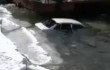 В одном из китайских озер найден автомобиль, в котором погибли влюбленные умерли, обнявшись