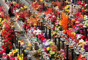 Праздник Цинмин - день поминовения мертвых