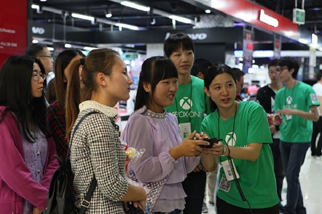 За первую неделю продаж в Китае было продано 100 тыс приставок Xbox One